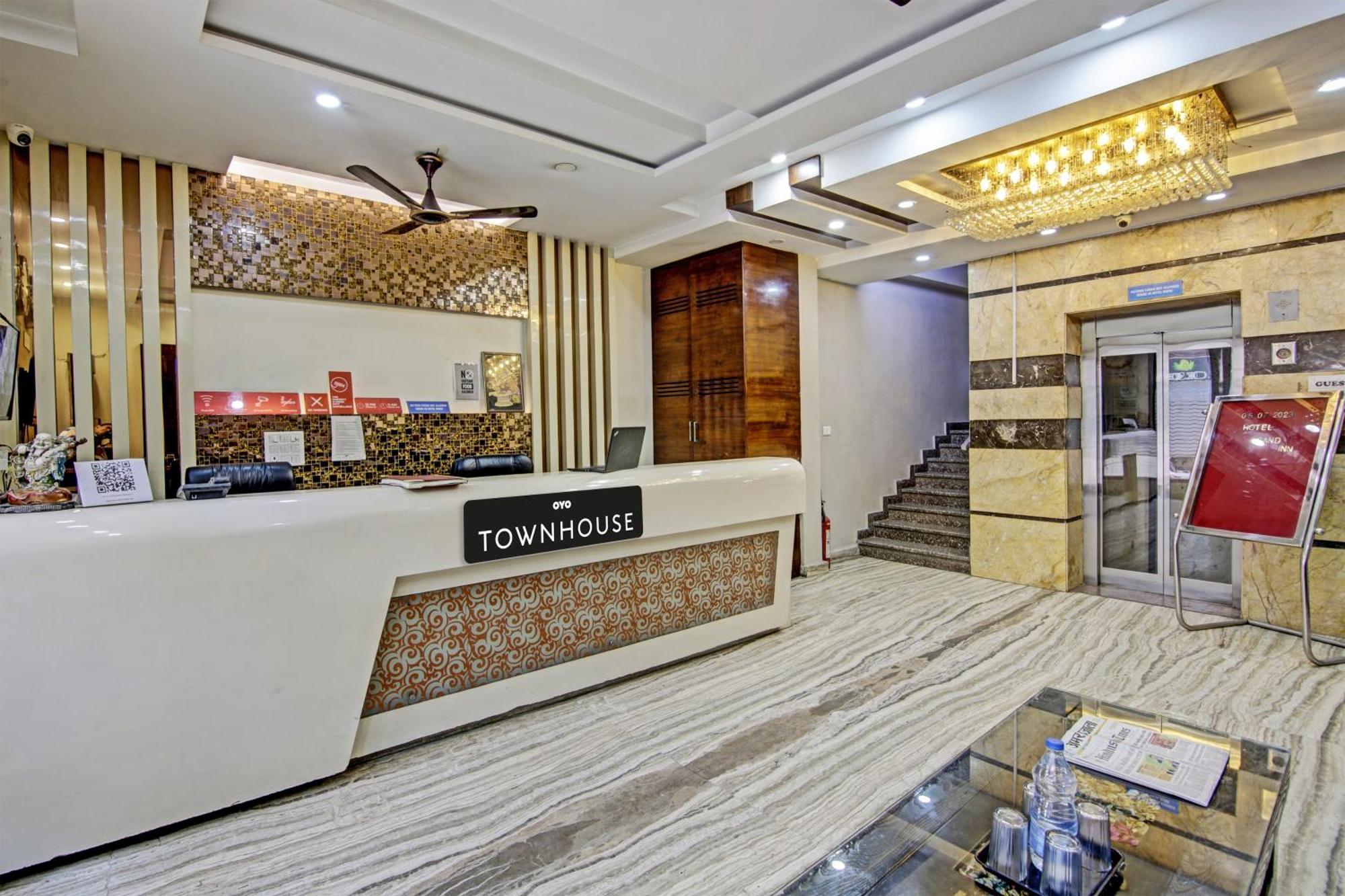 Townhouse Grand Inn Ghaziabad Exterior photo